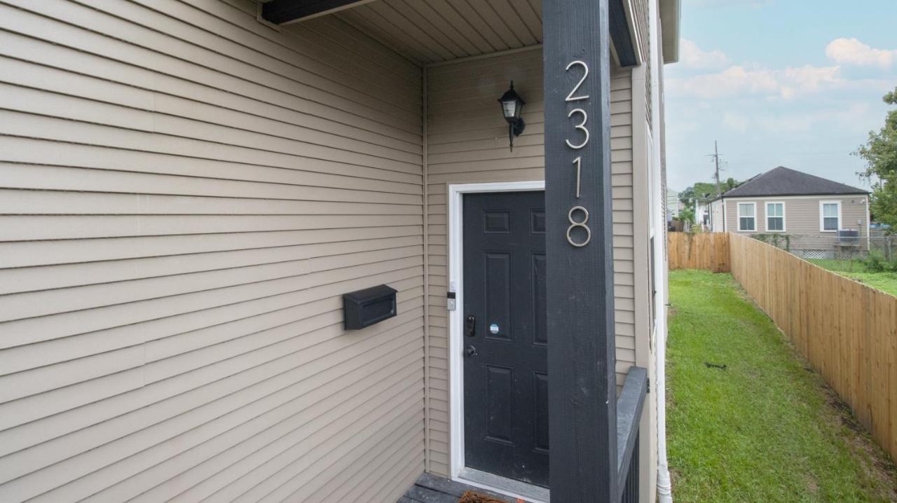 Downtown Vibrant Gray Loft 2318 Apartment New Orleans Exterior photo